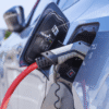Comment recharger des véhicules électriques sur un chantier