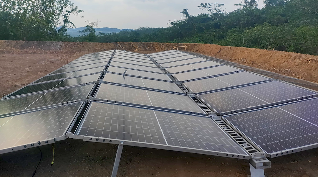 Châssis solaire professionnel Flex-Grid pour site temporaire