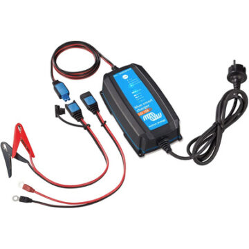Victron Blue Smart IP65 12/10 + connecteur CC · CEE 7/17