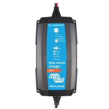 Victron Blue Smart IP65 12/25 + connecteur CC · CEE 7/16