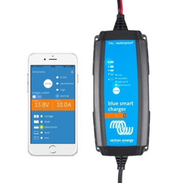 Victron Blue Smart IP65 24/13 + connecteur CC · CEE 7/17